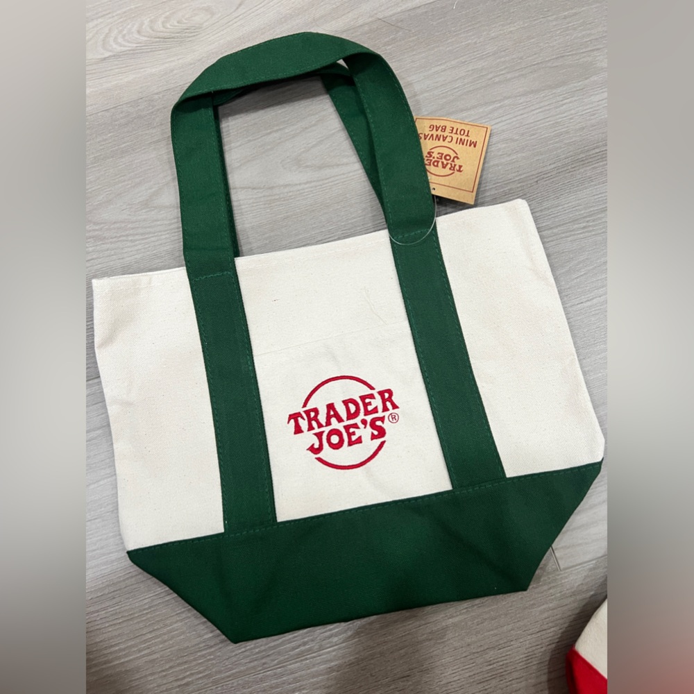 Traders joes mini tote